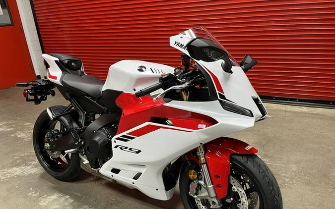 2025 Yamaha YZF R9