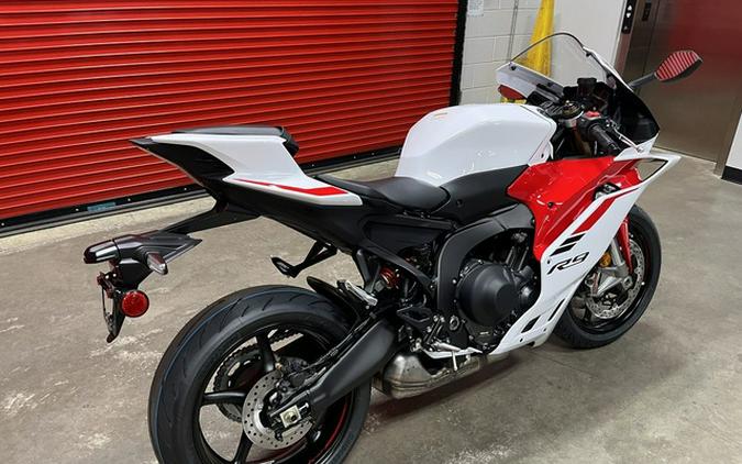 2025 Yamaha YZF R9