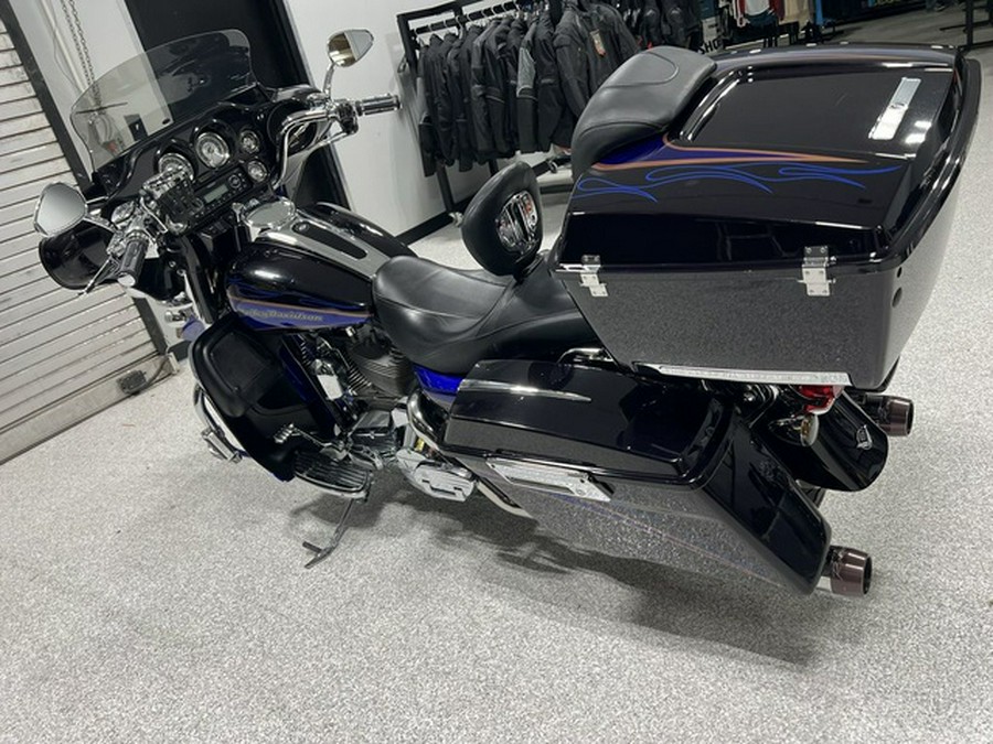 2004 Harley-Davidson FLHTCSE Screamin Eagle Electra Glide