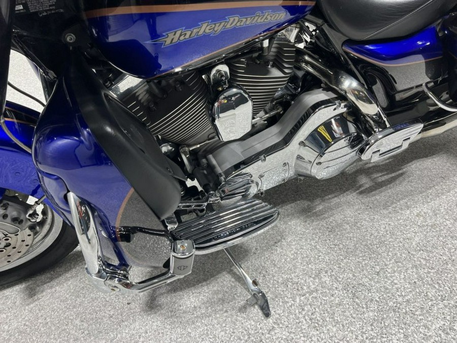 2004 Harley-Davidson FLHTCSE Screamin Eagle Electra Glide