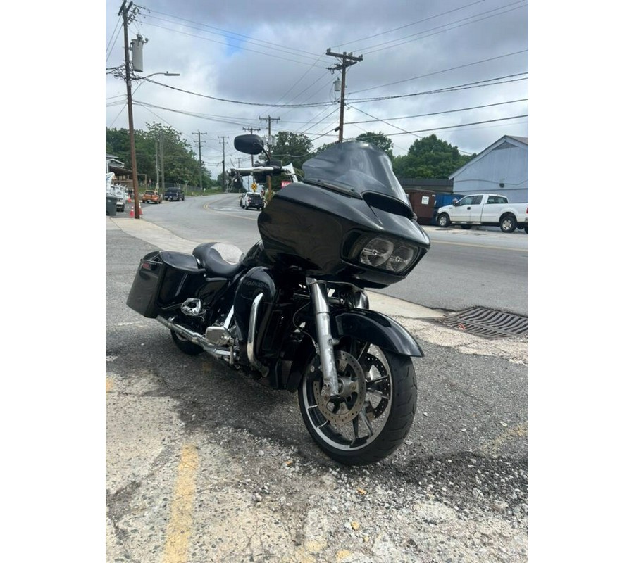 2022 Harley-Davidson Road Glide FLTRX