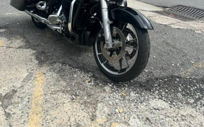 2022 Harley-Davidson Road Glide FLTRX