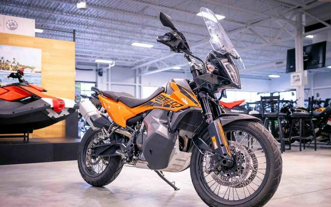 2022 KTM 890 Adventure