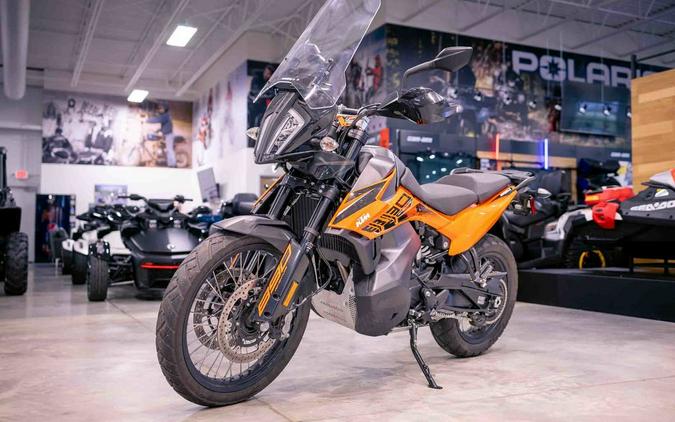 2022 KTM 890 Adventure