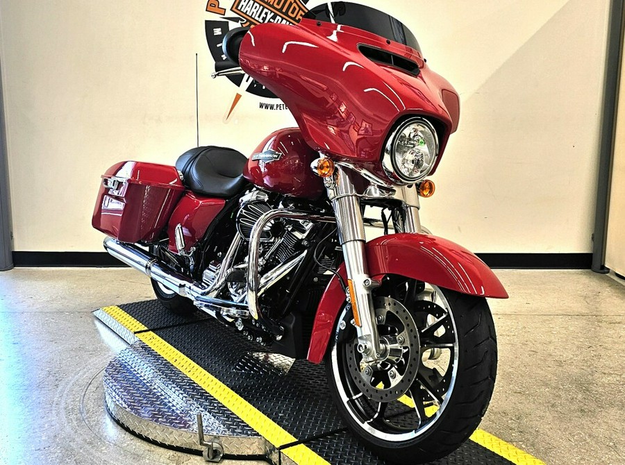 2023 Harley-Davidson Street Glide Redline Red