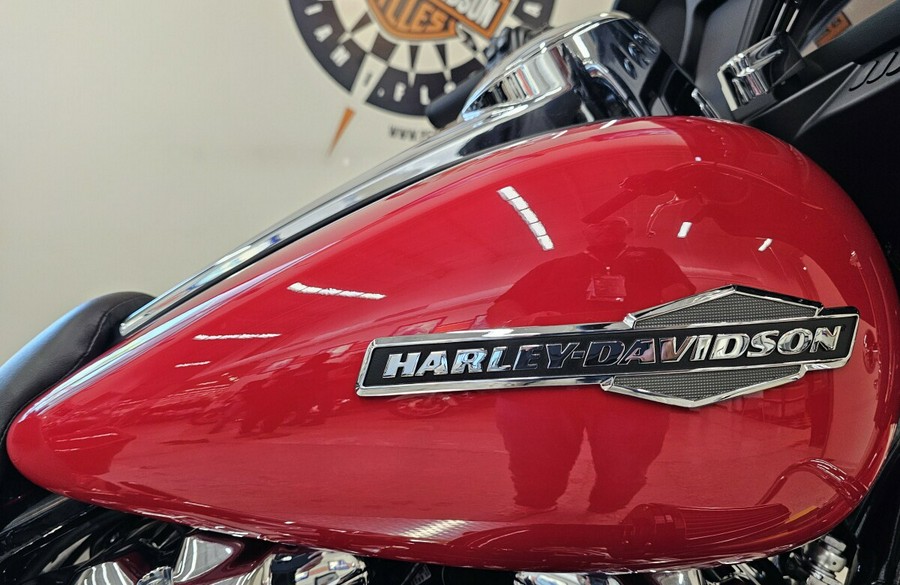 2023 Harley-Davidson Street Glide Redline Red