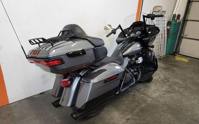 2021 Harley-Davidson Road Glide Limited Gauntlet Gray Metallic FLTRK