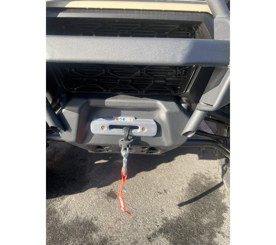 2026 Can-Am Defender Limited HD11