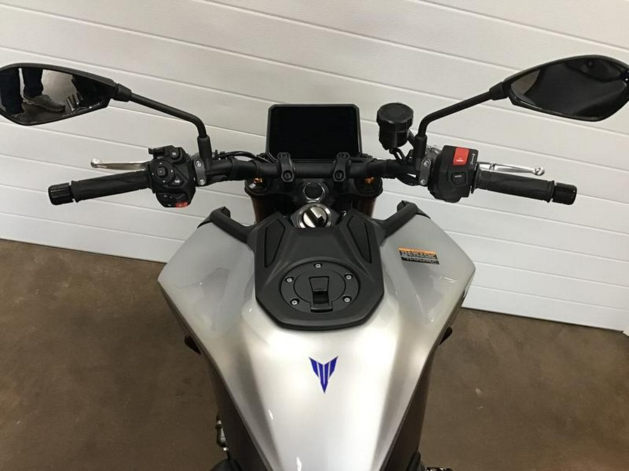 2025 Yamaha MT-09 SP