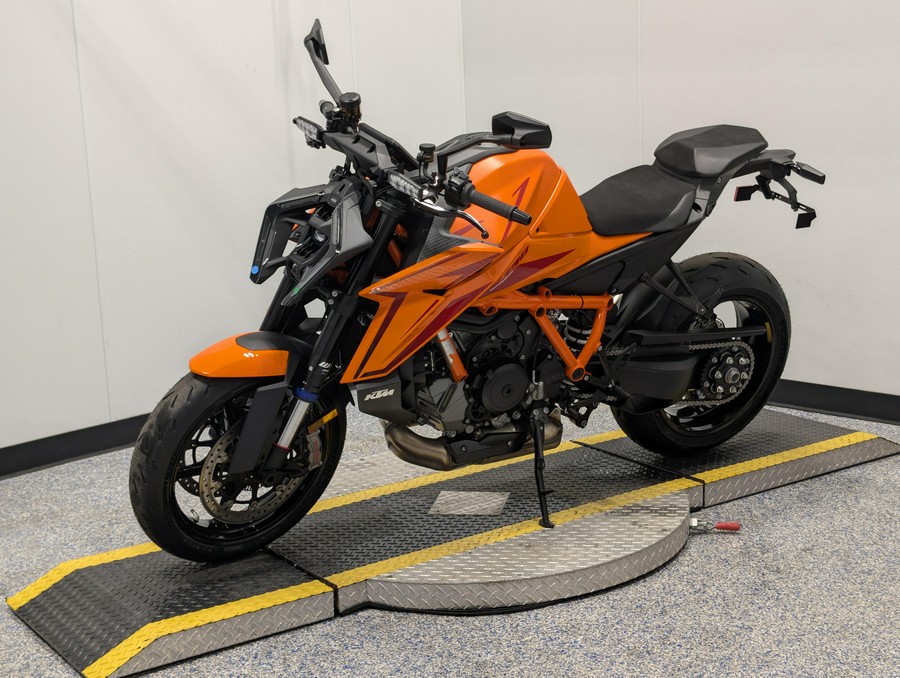 2026 KTM Super Duke 1390 R EVO