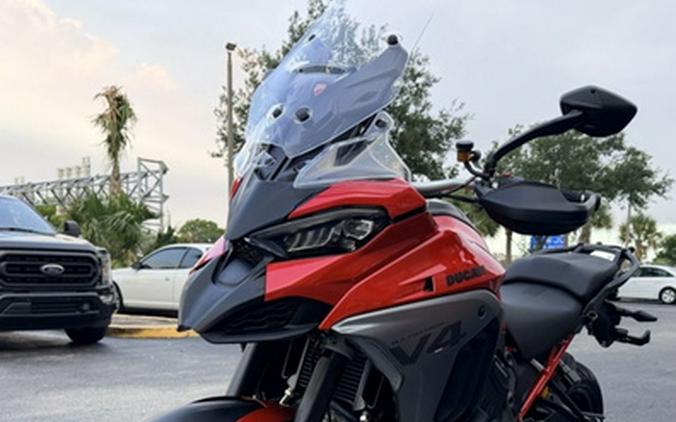 2025 Ducati Multistrada V4