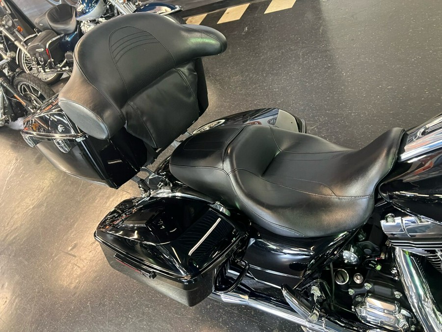 2015 Harley-Davidson Road Glide Vivid Black FLTRX