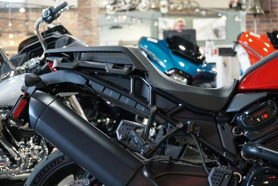 2025 Harley-Davidson® RA1250ST - Pan America® 1250 ST