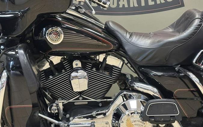 2002 Harley-Davidson® FLHTCU