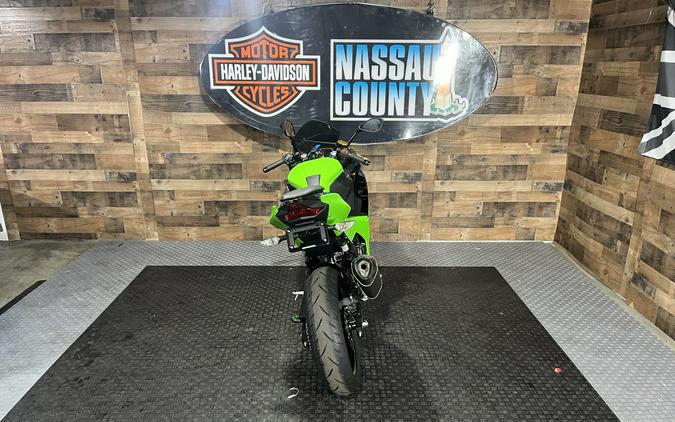 2023 Kawasaki Ninja® 400 ABS KRT Edition Lime Green/Ebony