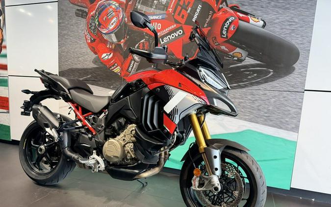 2025 Ducati Multistrada V4 Pikes Peak Livery