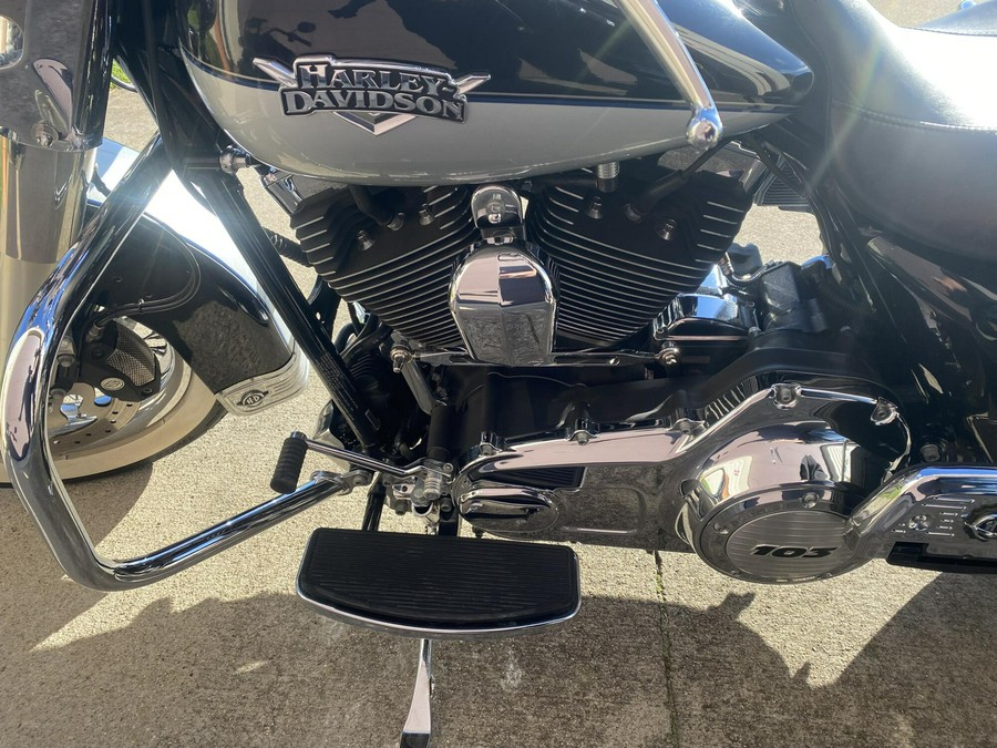 2012 HD FLHRC103