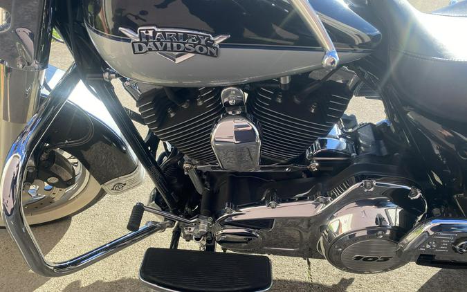 2012 HD FLHRC103