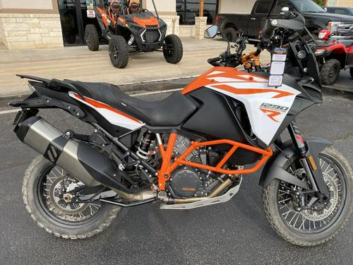 2018 KTM 1290 Super Adventure S Review