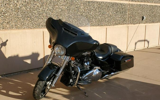 2021 Harley-Davidson Street Glide Vivid Black