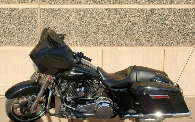 2021 Harley-Davidson Street Glide Vivid Black