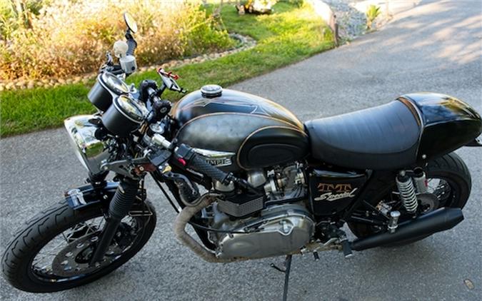 2004 Triumph Thruxton 900