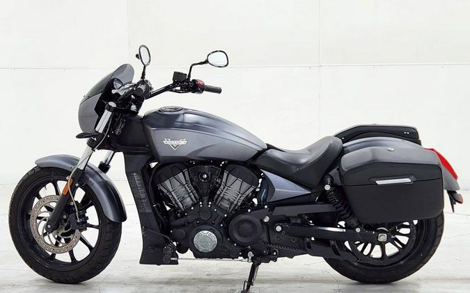 2017 Victory Motorcycles® V17FTB00BY