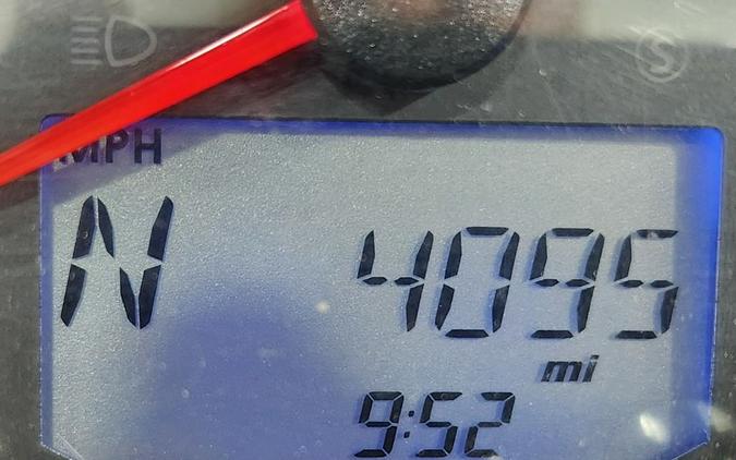 2017 Victory Motorcycles® V17FTB00BY