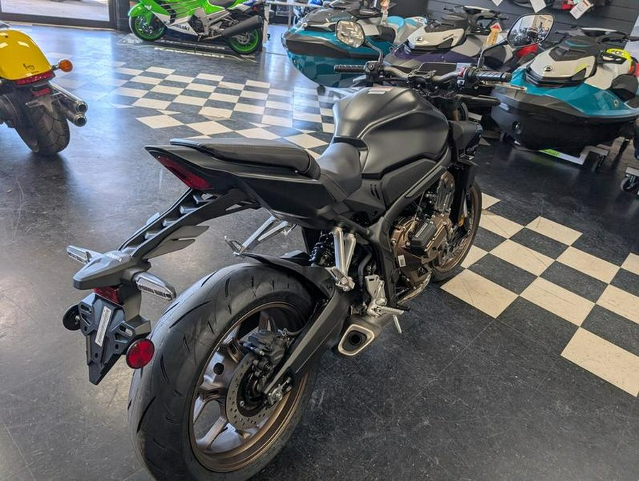 2026 Honda® CB650R E-Clutch