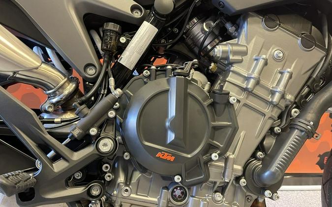 2024 KTM 790 Duke