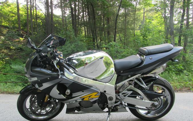 2001 Suzuki GSXR 1000 WITH EXTRAS