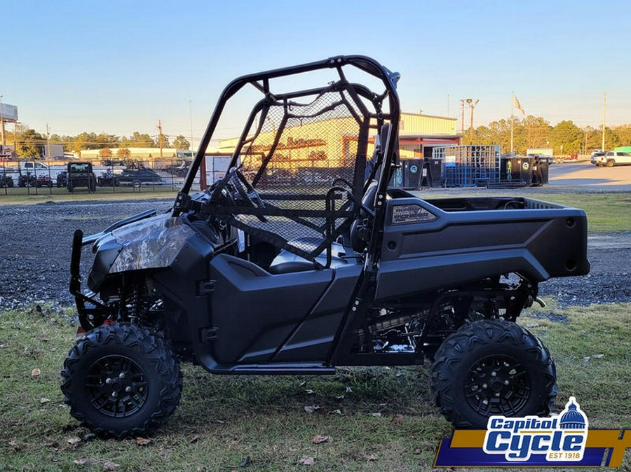 2025 Honda® Pioneer 700 Forest