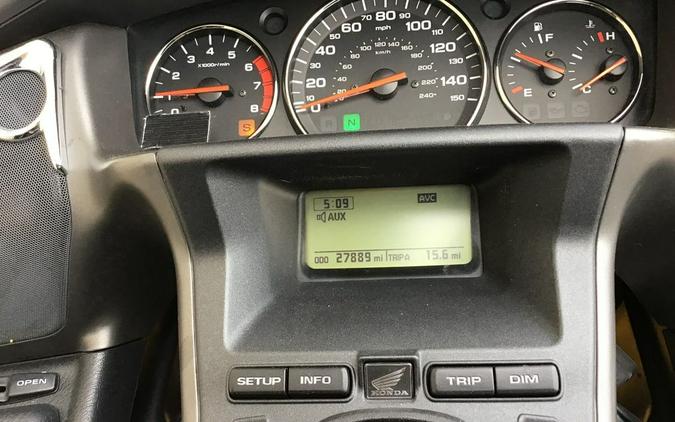 2009 Honda® Gold Wing® Audio / Comfort