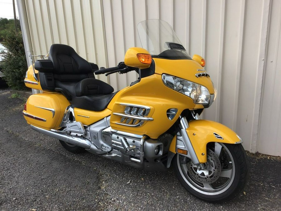 2009 Honda® Gold Wing® Audio / Comfort