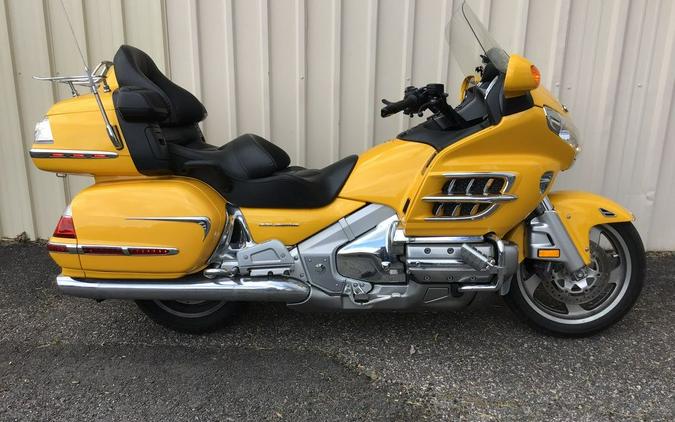 2009 Honda® Gold Wing® Audio / Comfort
