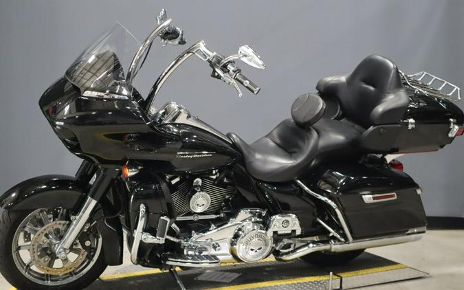 2018 Harley-Davidson® Road Glide® Ultra FLTRU