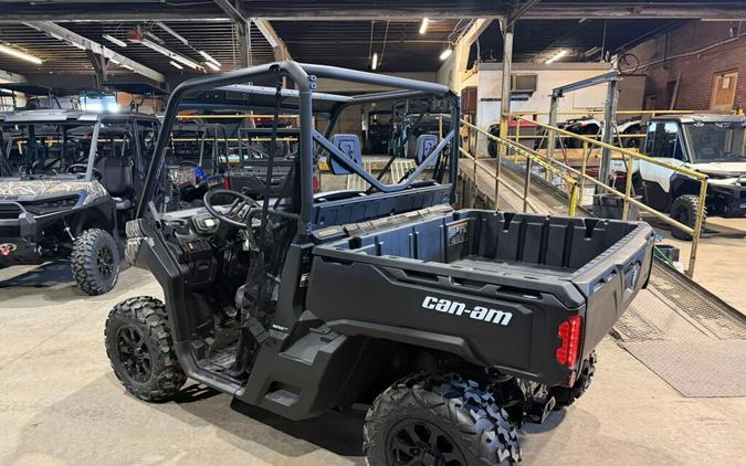 2026 Can-Am Defender DPS HD7