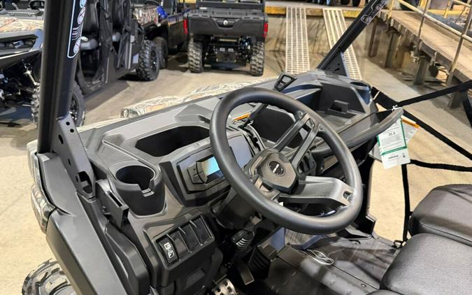 2026 Can-Am Defender DPS HD7