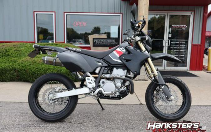 2021 Suzuki DR-Z400SM