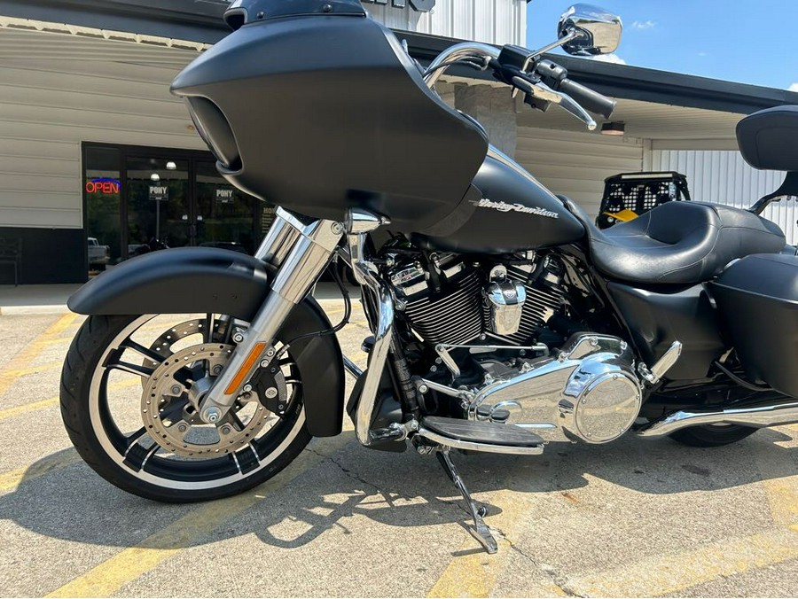 2018 Harley-Davidson® Road Glide® [FLTRX]