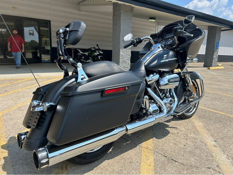 2018 Harley-Davidson® Road Glide® [FLTRX]