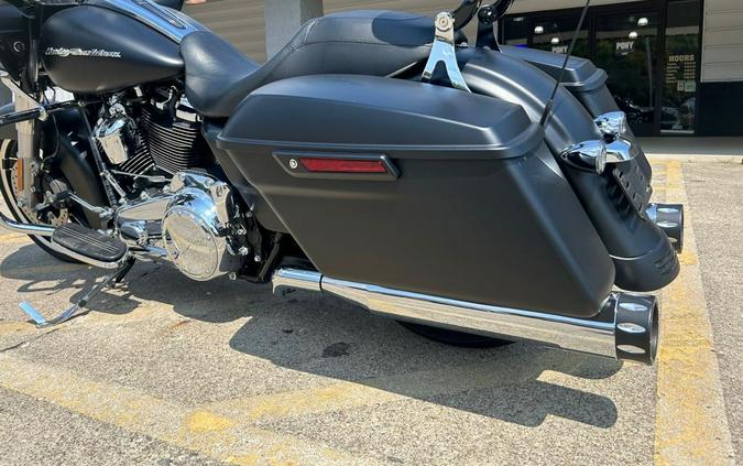 2018 Harley-Davidson® Road Glide® [FLTRX]