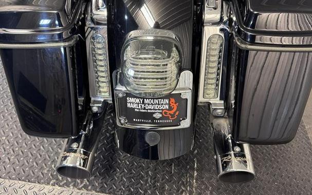 2014 Harley-Davidson® FLHR - Road King®
