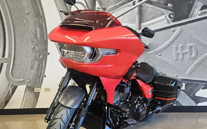 2026 CVO Road Glide ST FLTRXSTSE