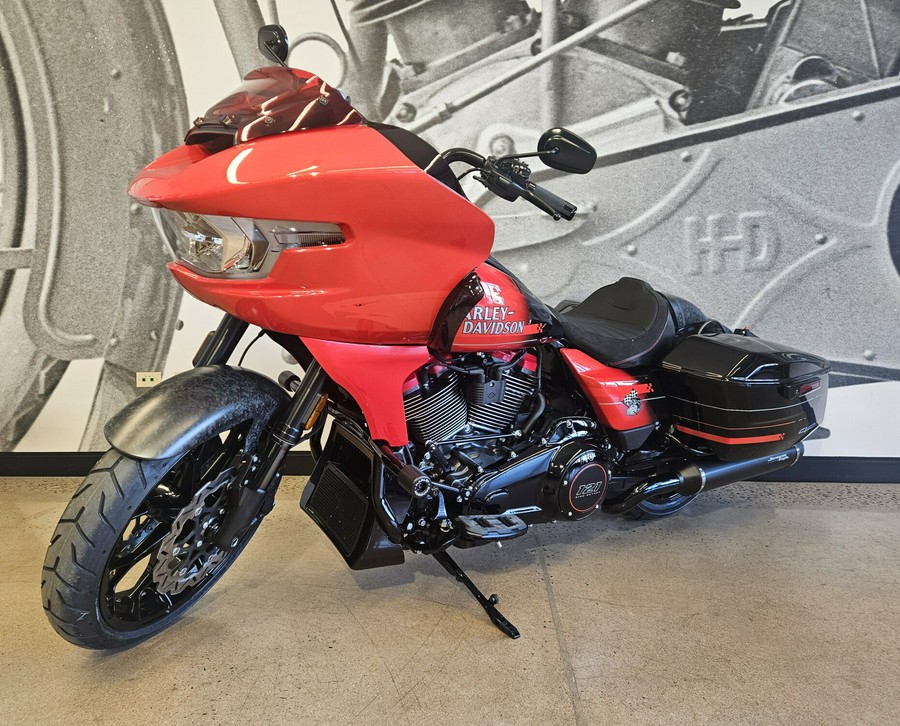 2026 CVO Road Glide ST FLTRXSTSE