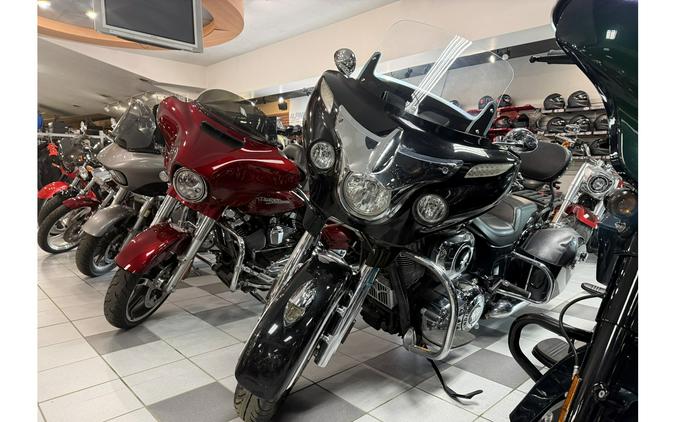 2014 Chieftain, Thunder Black, 49st - Indian Motorcycle