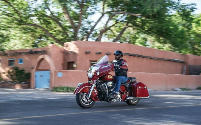 2014 Chieftain, Thunder Black, 49st - Indian Motorcycle