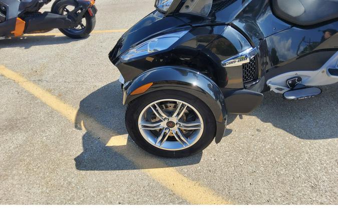 2011 Can-Am SPYDER RT