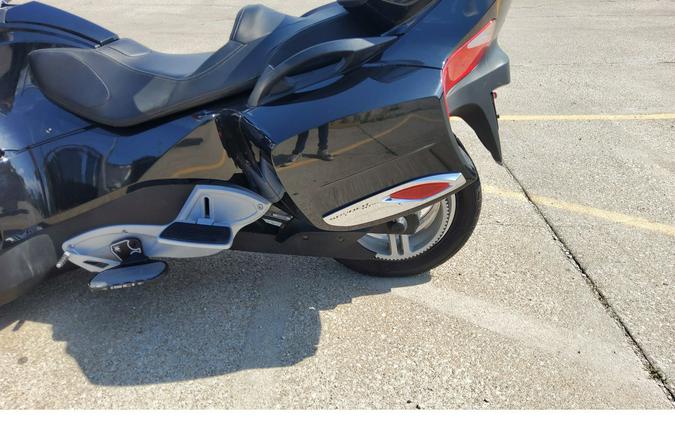 2011 Can-Am SPYDER RT