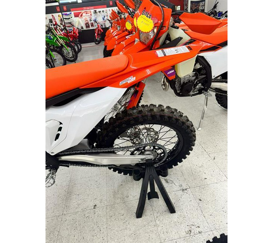 2024 KTM 250 SX